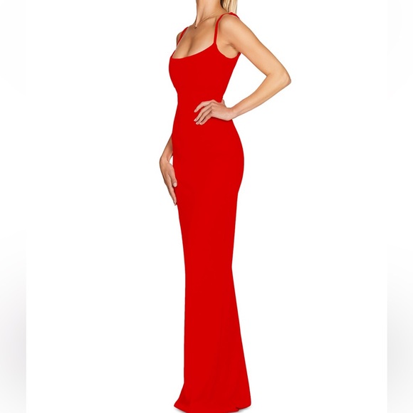 NOOKIE red gown - Picture 2 of 4